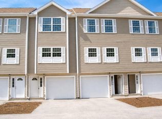 675 Bell St Unit 22, Manchester, NH 03103