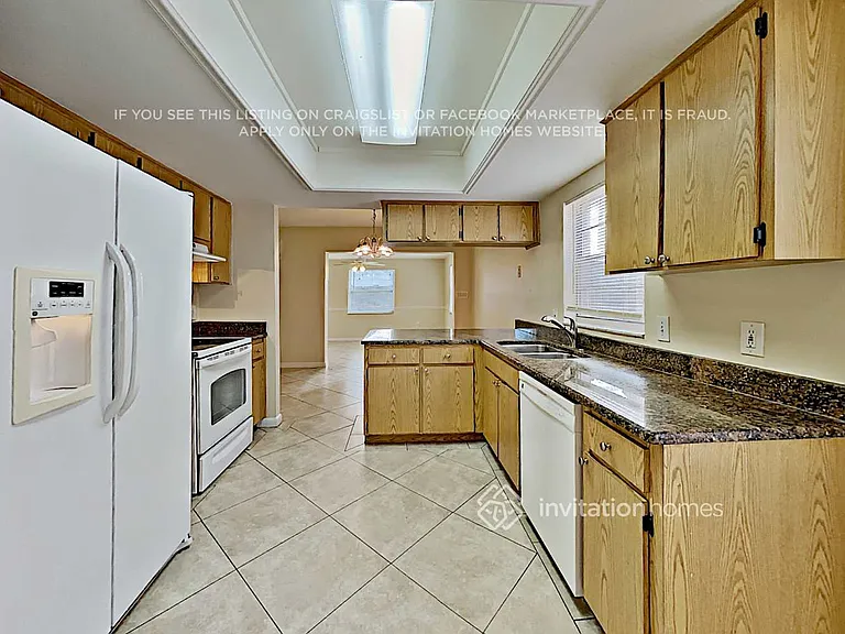 9006 Dixiana Villa Cir — Photo 8