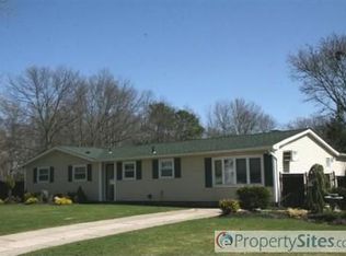 151 6th Ave, Holtsville, NY 11742