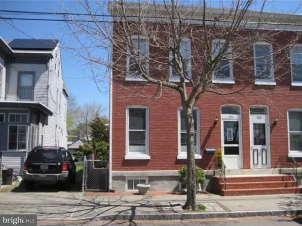 986 Lamberton St, Trenton, NJ 08611