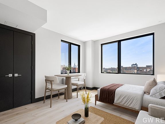 3rd image of 92 Linden Blvd #5I