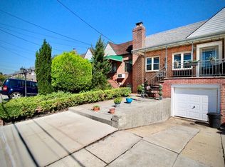 86-11 77th Ave #1, Ridgewood, NY 11385