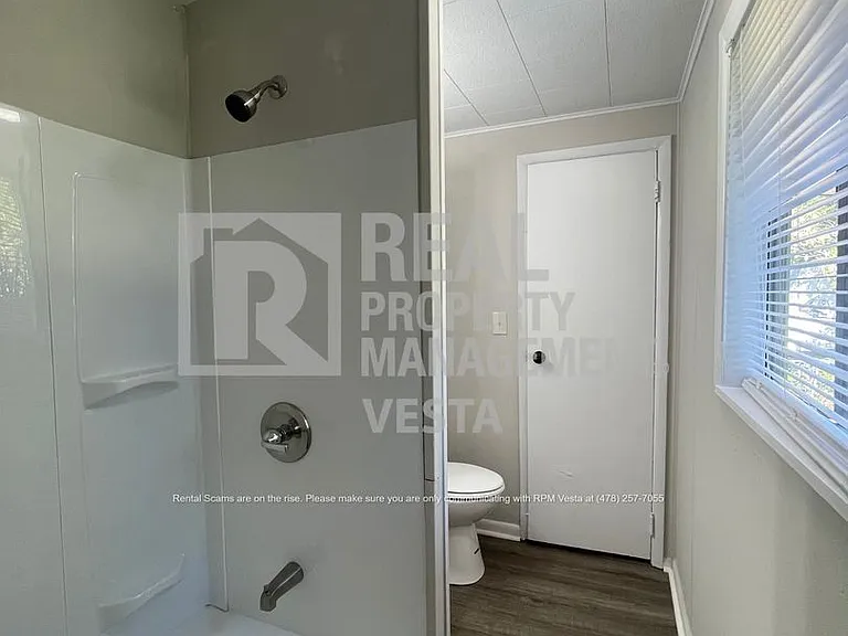 618 Cedarwood Dr — Photo 10