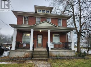 8269 Willoughby Dr, Niagara Falls, ON L2G 6X4