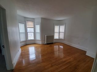 2425 Taylor St NE, Minneapolis, MN 55418