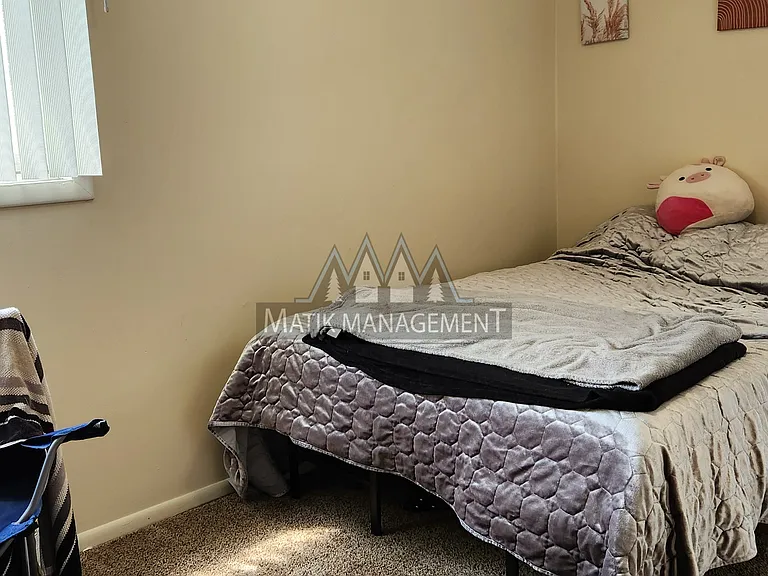 1908 18 1/2 Ave NW #2 — Photo 17