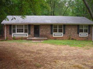 215 Belvedere Rd, Fountain Inn, SC 29644
