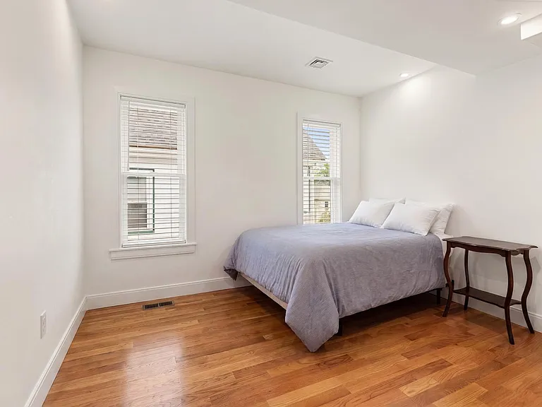 27 Hancock St #2 — Photo 10