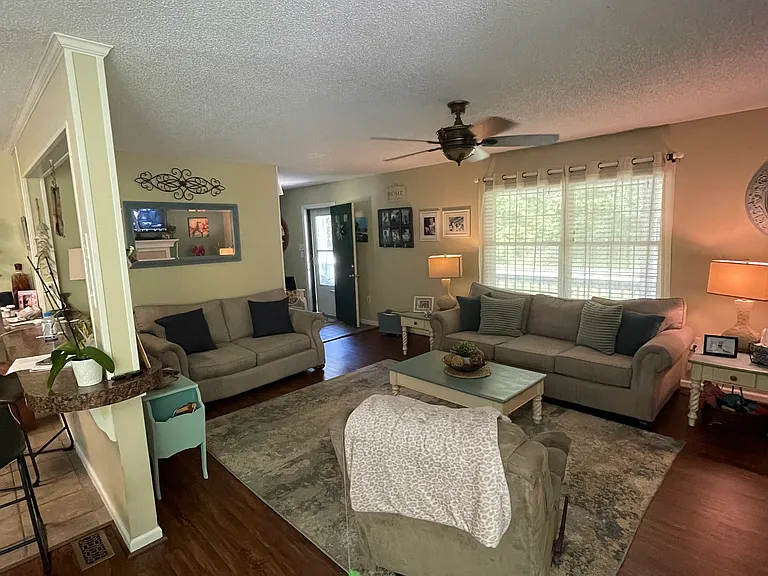 5120 Locust Ct — Photo 7