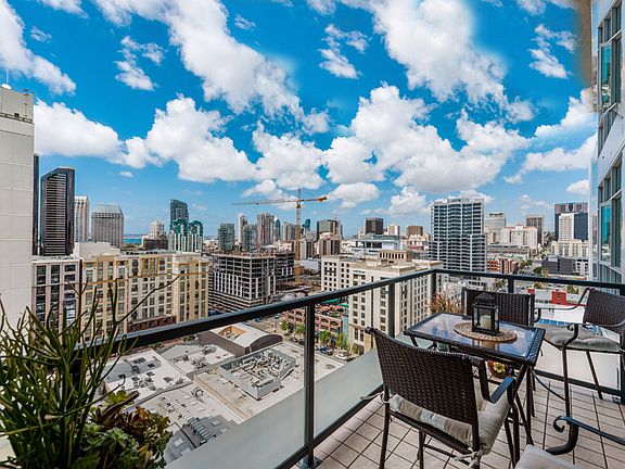 5th image of 325 7th Ave Unit 1407