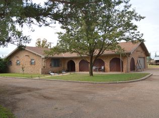 904 S Main St, Morton, TX 79346