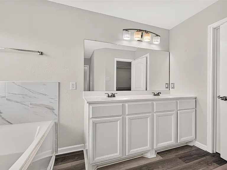 7242 Autumn Bluff Ln — Photo 25