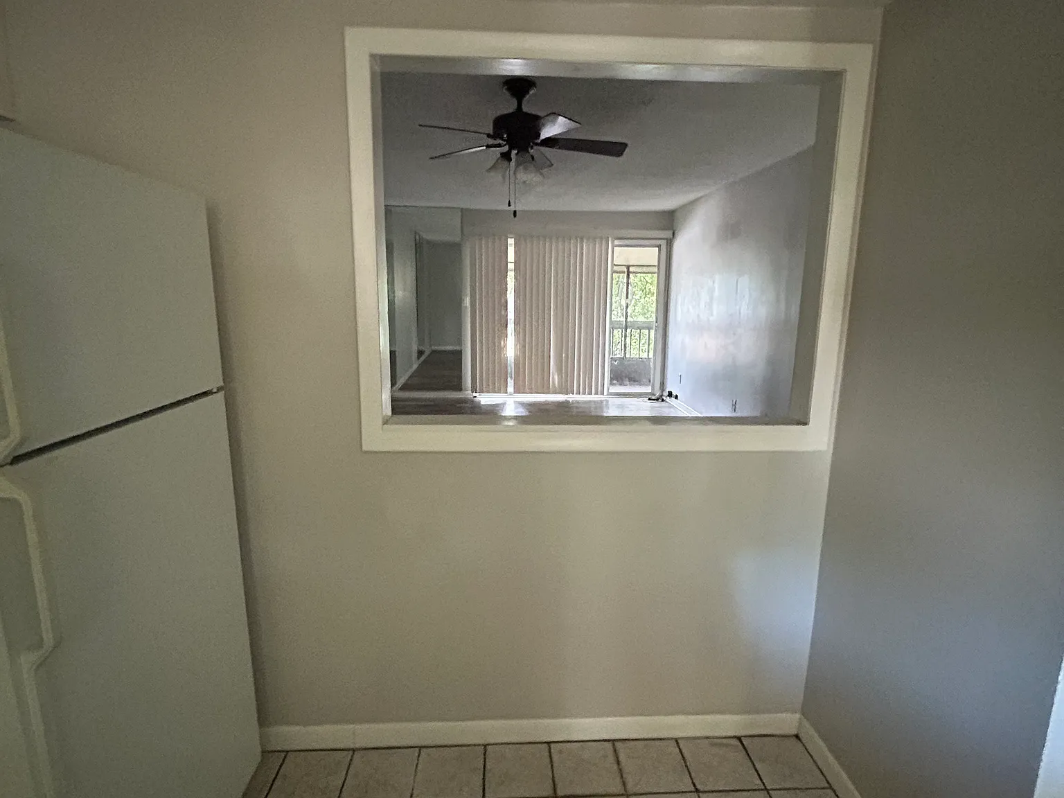 1 bed, 700 sqft, $1,300 — Photo 4
