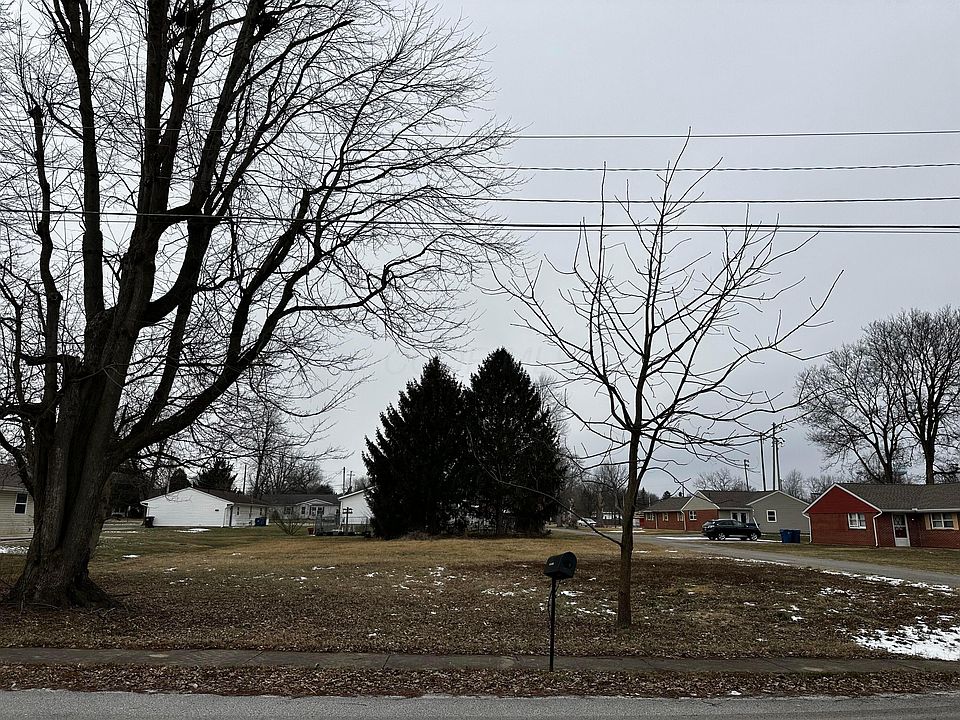 1st image of 106 N Cherry St