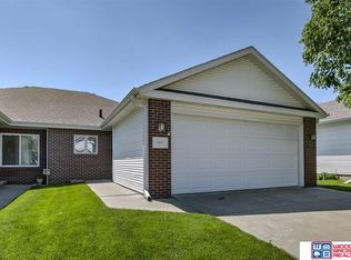 4841 S 55th Ct, Lincoln, NE 68516