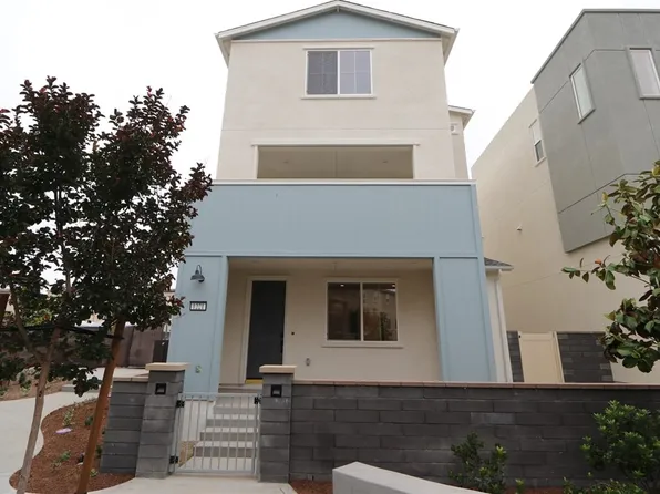 1221 Grassland Rd, Rancho Mission Viejo, CA 92694