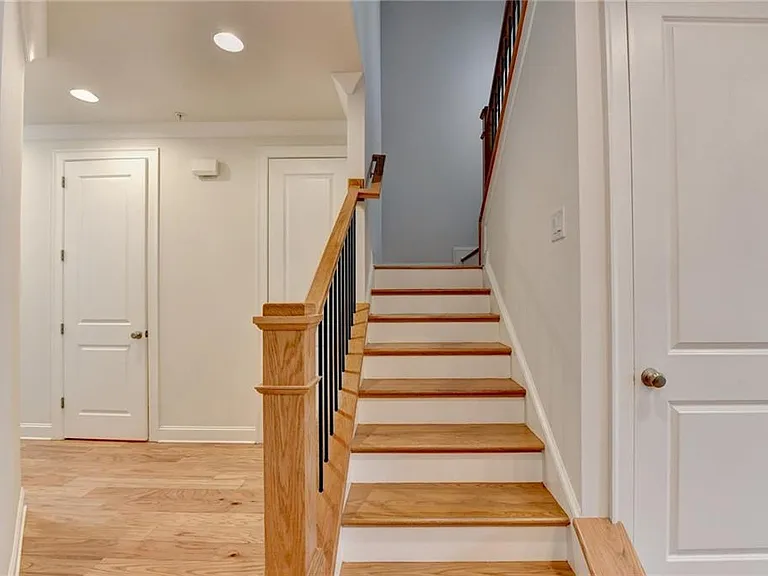 341 Bailey Walk — Photo 40