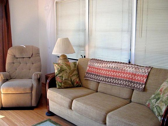4th image of 701 Spanish Main Dr #144