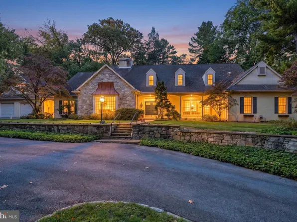 230 School House Rd, Lancaster, PA 17603