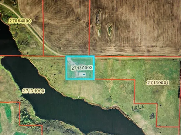 10674 County 6, Langdon, ND 58249