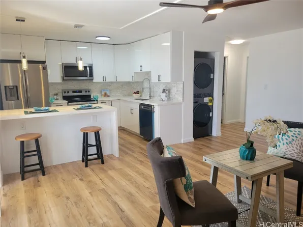 94-249 Waikele Rd APT D121, Waipahu, HI 96797