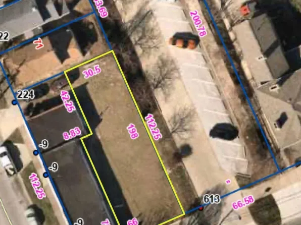 613 W Washington St, Sandusky, OH 44870