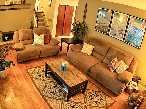 3rd image of 6422 S Lombardy Dr