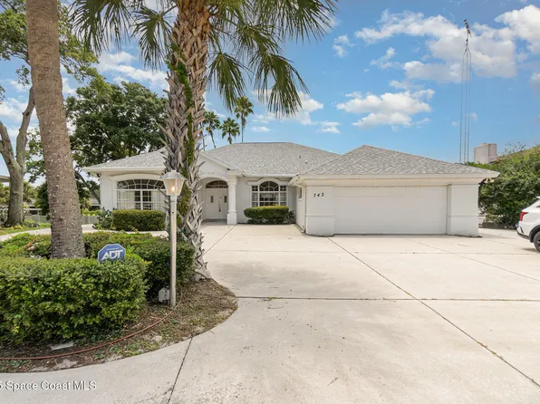 742 Whitmire Dr, Melbourne, FL 32935