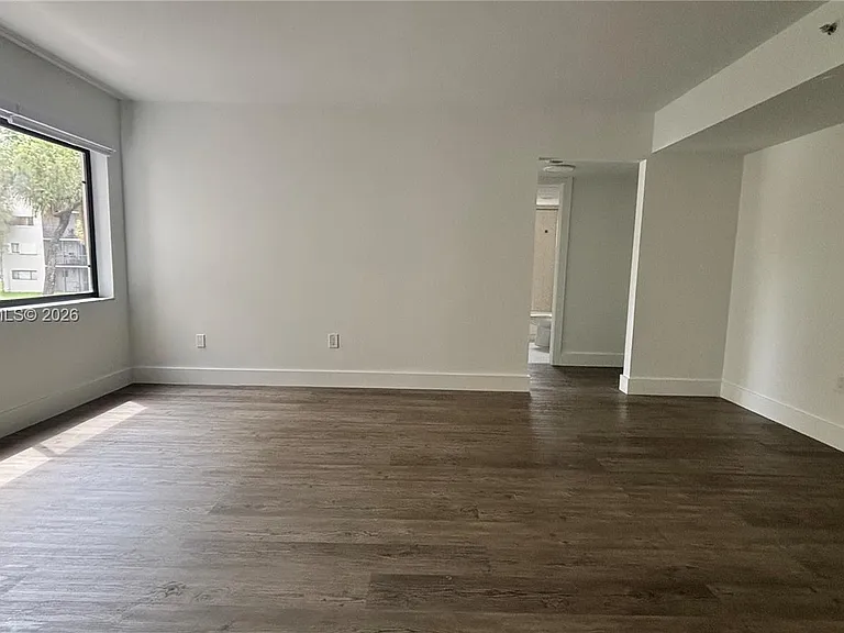 8540 SW 133rd Avenue Rd #219 — Photo 13