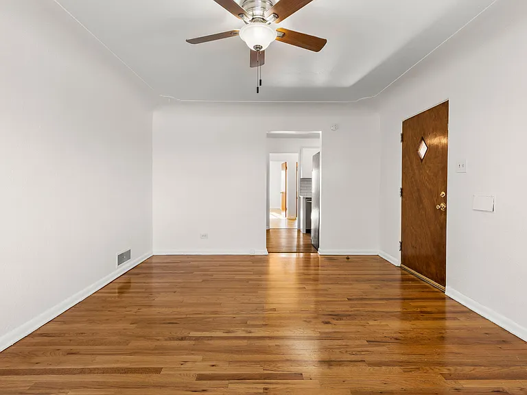 4800 Fenton St — Photo 9