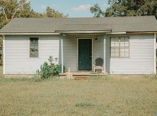 311 New St, Hillsboro, AL 35643