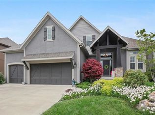 12820 N Apple Blossom Dr, Platte City, MO 64079