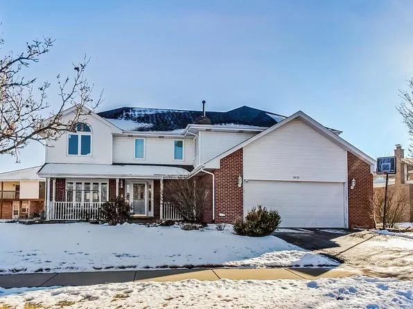 8431 Nielsen Dr, Tinley Park, IL 60487