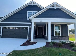375 Trillium Trl, Lenoir City, TN 37771