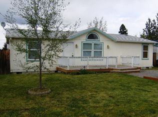 2351 SW Volcano Ave, Redmond, OR 97756