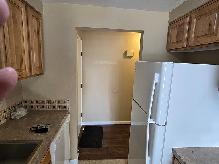1715 Center Ave #1 — Photo 11
