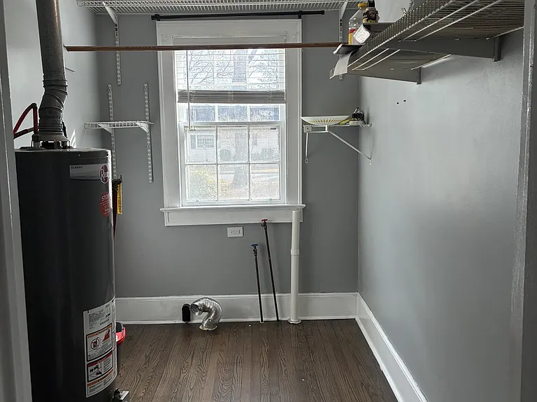 3348 N Pitt St — Photo 16