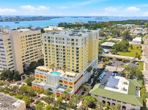 628 CLEVELAND STREET #1211, CLEARWATER, FL 33755