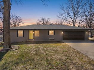 120 Oak Drive, Kimberling City, MO 65686