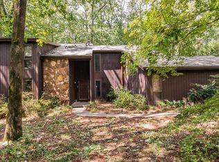 5532 Rosser Rd, Stone Mountain, GA 30087