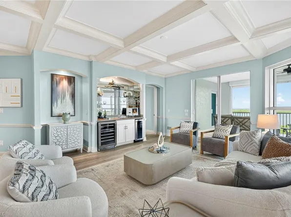 285 Grande WAY #804, NAPLES, FL 34110