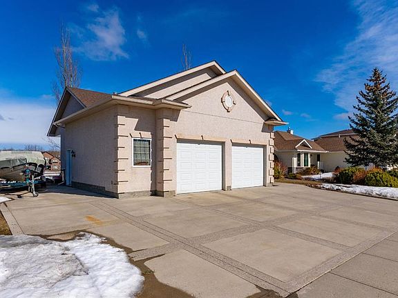 2nd image of 35 S Lake Rdg