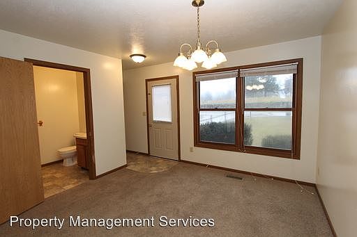 2nd image of 815 W Wilden Ave