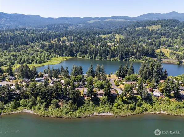 632 Skamania Landing Road, Stevenson, WA 98648
