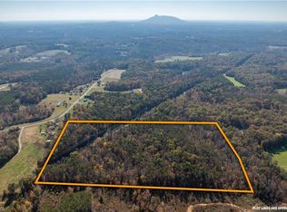 Old Westfield Rd, Pilot Mountain, NC 27041