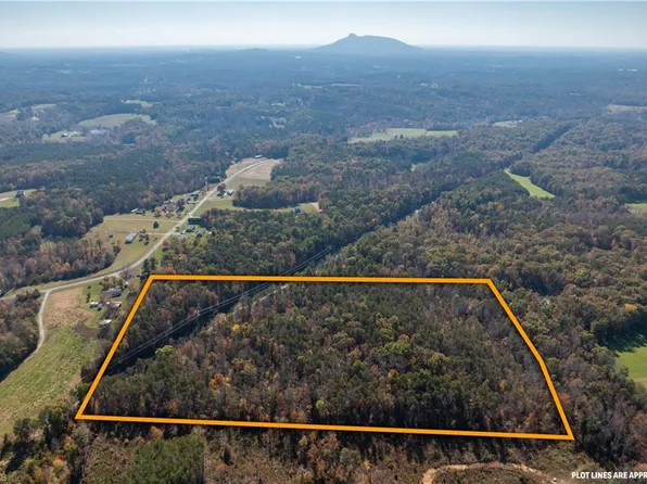 Old Westfield Rd, Pilot Mountain, NC 27041