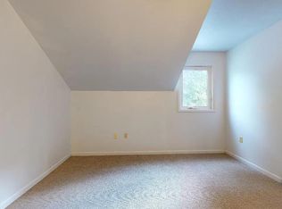 21 Hyde St #5, Burlington, VT 05401