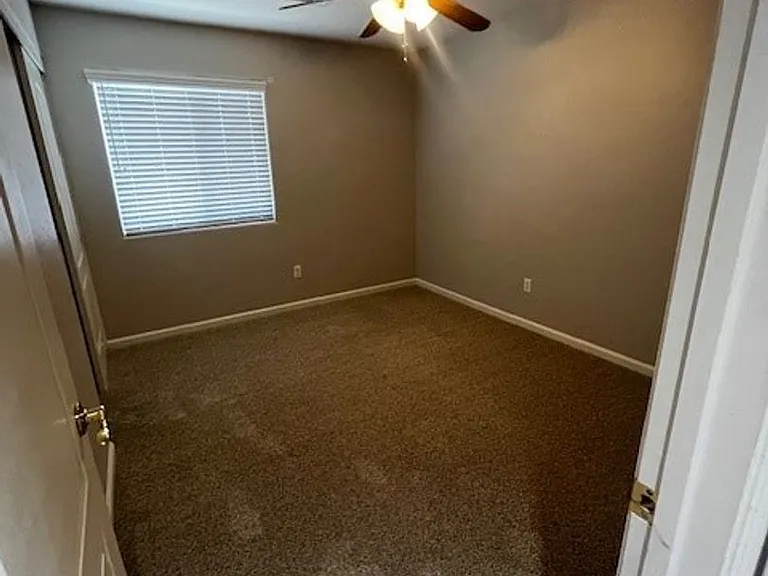 6504 Nichelini Ct — Photo 10