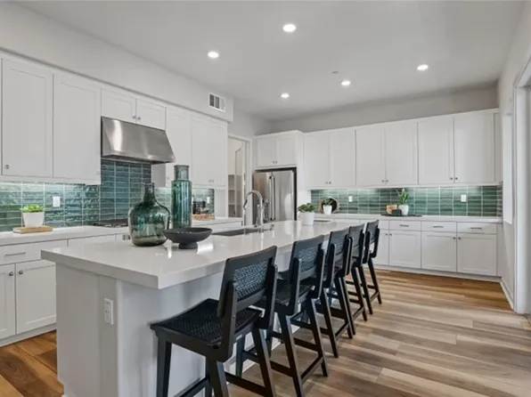 348 Mullberry Pl, Montebello, CA 90640