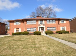 10620 W Cermak Rd APT 1E, Westchester, IL 60154